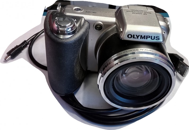 DIGITAL CAMERA, Olympus SP-600UZ, 12 Megapixel, takes 4 AA batteries, with wire ...