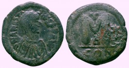 BYZANTINE,Anastasius I. 491-518 AD.AE Follis. Constantinople mint.


Condition: Very Fine

Weight: 16.00 gr
Diameter: 33 mm