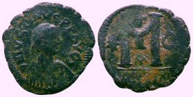 BYZANTINE.Justinian I.527-565 AD, AE Follis. Antioch mint.


Condition: Very Fine

Weight: 16.50 gr
Diameter: 35 mm