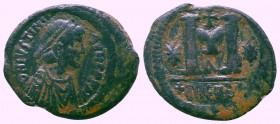 BYZANTINE.Justinian I.527-565 AD, AE Follis. 

Condition: Very Fine

Weight: 13.10 gr
Diameter: 34 mm
