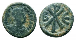 BYZANTINE.Justinian I.527-565 AD, AE Pentanummi

Condition: Very Fine

Weight: 2.20 gr
Diameter: 13 mm