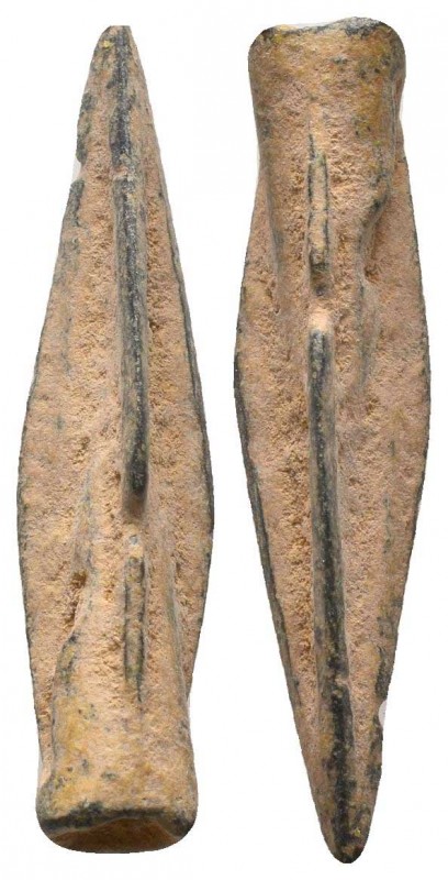 Ancient Greece, 5th-4th century BC. Nice leaf-shaped bronze arrowhead, found in ...