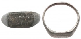 Islamic Ring with arabic inscriptions, 9th-14th C. AD.

Condition: Very Fine

Weight: 3.50 gr
Diameter: 21 mm