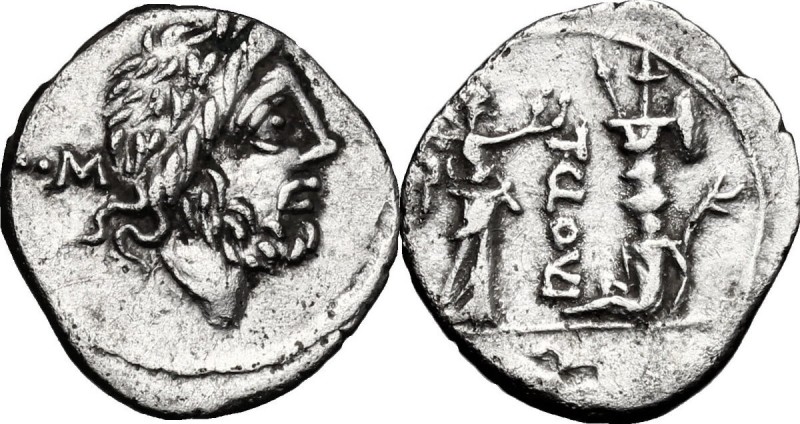 T. Cloelius. AR Quinarius, 98 BC. D/ Head of Jupiter right; behind, two dots and...