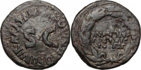 Augustus (27 BC - 14 AD). AE Dupondius. M. Sanquinius, moneyer. Struck 17 BC. D/ AVGVSTVS / TRIBVNIC / POTEST within oak wreath. R/ M SANQVINIVS Q F I...
