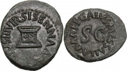 AE Quadrans, 5 BC. D/ SISENNA APRONIVS III VIR. Decorated altar. R/ Galus Messalla AAA FF around large SC. RIC 459; C. 420. AE. g. 3.12 mm. 18.00 R. R...