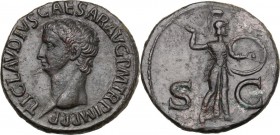 Claudius (41-54). AE As, 50-54 AD. D/ TI CLAVDIVS CAESAR AVG P M TR P IMP P P. Bare head left. R/ S-C to left and right of Minerva right, helmeted and...