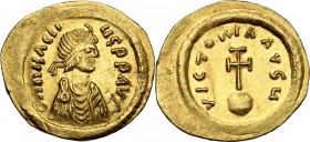 Heraclius (610-641). AV Semissis, Constantinople mint. D/ dN hRACLIYS PP AVG. Diademed, draped and cuirassed bust right, beardless. R/ VICTORIA AVGY. ...