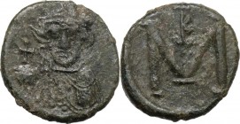 Constans II (641-668). AE Follis, Syracuse mint. D/ Bust facing, with short beard, wearing crown and chlamys and holding globus cruciger. R/ Large M; ...