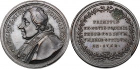 Clemente XIII (1758-1769), Carlo Rezzonico. Medaglia A. III, per la scoperta dei giacimenti di ferro e argento a Polino Castello. D/ CLEMENS XIII PONT...