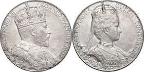 Great Britain. Edward VII, with Alexandra (1901-1910). Medal 1902 for Coronation. BHM.3737; Eimer 1871b. AE argentato. mm. 31.00 Inc. G. W. de Saulles...