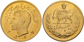 IRAN
Mohammad Reza Pahlavi Shah, 1320-1358 SH (1941-1979). 10 Pahlavi 2527 MS (1978). 81.25 g. KM 1213. Fr. 98a. FDC / Uncirculated.
