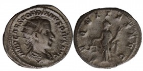 GORDIANUS III. Augustus 238-244.
Antoninian (239) Paludamentum Buste m. Is Strk. N. R. IMP CAES M ANT GORDIANVS AVG / AEQVITAS AVG Aequitas steht n.l....