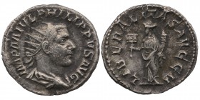 Philip I Arabs (244-249). (D) AR-Antoninianus Roma, on the second Liberalitas, 245 AD bust with a crown of rays, draping and cuirass / Liberalitas wit...