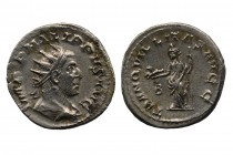 PHILIPPUS I. ARABS (244 - 249)
Antoninian, 248. IMP PHILIPPVS AVG. Bust with a jet crown, paludament and armor on the right. Back: TRANQVIL LITAS AVGG...