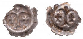 Zakon Krzyżacki
Teutonic Order, Bracteat 
 Teutonic Order, Bracteat Ładny egzemplarz z mocnymi ubytkami kołnierza wchodzącymi na rysunek. Patyna, na...