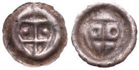 Zakon Krzyżacki
Teutonic Order, Bracteat shield with points 
 Teutonic Order, Bracteat shield with points Ładny egzemplarz ciekawego typologicznie b...