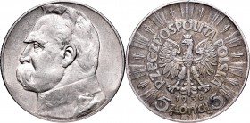 5 złotych
II Republic of Poland, 5 zloty 1936 Pilsudski 
 II Republic of Poland, 5 zloty 1936 Pilsudski Obiegowy egzemplarz w patynie. 
Grade: VF+ ...