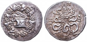 Greece
Greece, Mysia, Pergamon, Cistophoric tetradrachm 
 Greece, Mysia, Pergamon, Cistophoric tetradrachm Awers: Wąż wypełzający z Cista Mistica w ...