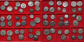 Greece
Lot of ancient coins 
 Lot of ancient coins Różne stany zachowania. Patyna, nalot. Część emisji ciekawsza.
 

 ancient, antike Greece, Gri...