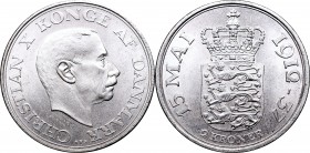 Denmark
Denmark, 2 kroner 1937 
 Denmark, 2 kroner 1937 Piękny, okołomenniczy egzemplarz. Patyna, nalot. 
Grade: AU