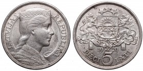 Latvija
Latvia, 5 lati 1929 
 Latvia, 5 lati 1929 Atrakcyjny około menniczy egzemplarz w lekkiej obustronnej patynie. Reference: Dav. 214
Grade: AU...