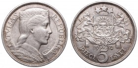 Latvija
Latvia, 5 lati 1932 
 Latvia, 5 lati 1932 Atrakcyjna pozycja w około menniczym stanie zachowania z przyjemną dla oka patyną. Reference: Dav....