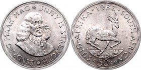 South Africa
South Africa, 50 cents 1963 
 South Africa, 50 cents 1963 Piękny, okołomenniczy egzemplarz. Patyna, nalot. Reference: Krause KM#62
Gra...