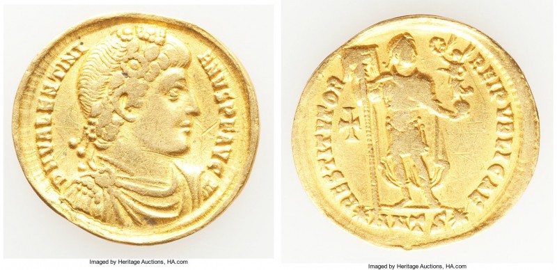 Valentinian I, Western Roman Empire (AD 364-375). AV solidus (21mm, 4.36 gm, 12h...