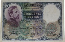 1931. II República (1931-1939). 50 pesetas. Número de serie bajo. Dobleces. MBC. Est.9.