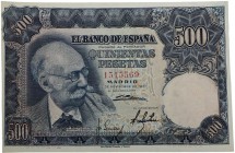 1951. Billetes Españoles. Franco (1939-1975). 500 pesetas. Pick 142a. Márgenes recortados. Doblez central. Apresto original. EBC. Est.50.