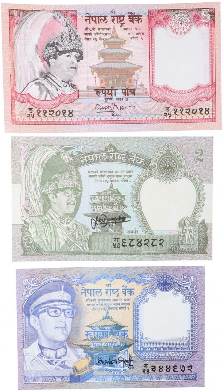 2005. Nepal. Guerra Civil Nepalesa. Katmandú. 3 billetes de 1, 2 y 5 Rupias Nepa...