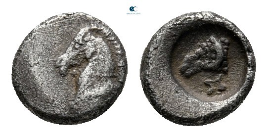 Thrace. Uncertain mint circa 500-450 BC. 
Hemiobol AR

7 mm., 0,37 g.



...