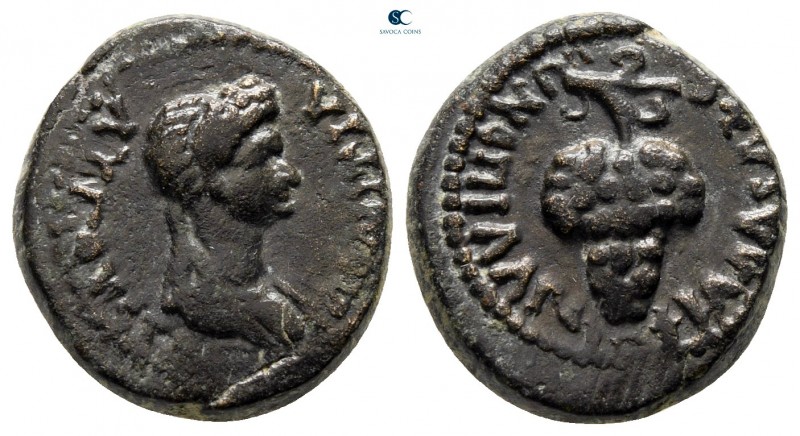 Lydia. Philadelphia. Domitia AD 82-96. 
Bronze Æ

16 mm., 3,56 g.



very...