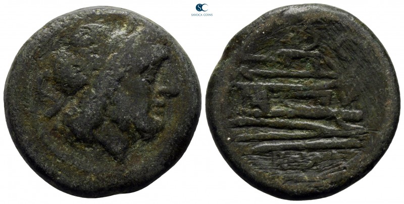 Anonymous circa 211-207 BC. Rome
Semis Æ

27 mm., 15,07 g.



nearly very...