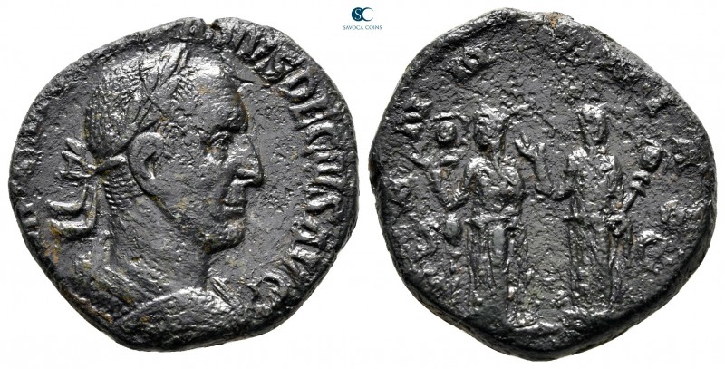 Trajan Decius AD 249-251. Rome
As Æ

27 mm., 12,95 g.



nearly very fine...