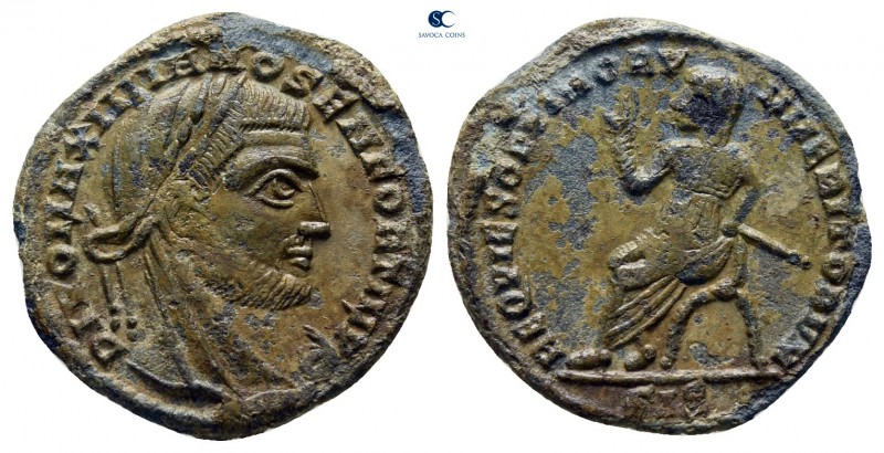 Divus Maximianus Herculius Died AD 310. Siscia
Half Follis Æ

16 mm., 0,93 g....