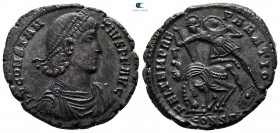 Constantius II AD 337-361. Constantinople. Centenionalis Æ
