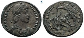 Constantius II AD 337-361. Constantinople. Centenionalis Æ
