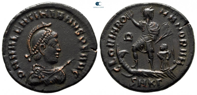 Valentinian II AD 375-392. Cyzicus
Follis Æ

24 mm., 5,04 g.



very fine...