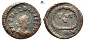 Arcadius AD 383-408. Heraclea. Nummus Æ