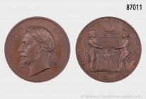Frankreich, Napoleon III. (1852-1870), große Bronzepreismedaille 1867, von H. Ponscarme, auf die Exposition Universelle in Paris. 160,65 g; 68 mm. Sel...
