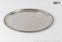 Tablett, 800er Silber, Bruckmann & Söhne Heilbronn, um 1900. L 42, B 32 cm. 740 g, sehr guter Zustand.