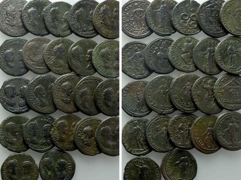 22 Roman Provincial Coins. 

Obv: .
Rev: .

. 

Condition: See picture.
...