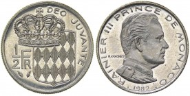 Monaco - Rainier III - 1/2 Franco 1982 
FDC