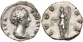 FAUSTINE l''Ancienne divinisée (†141), AR denier, après 141, Rome. D/ DIVA FAVSTINA B. dr. à d., les cheveux relevés sur le sommet de la t. R/ AVGV-ST...