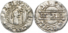 NEDERLAND, AR denarius, ca. 1050-1057. Imitatie van het Fries type van Bruno III geslagen te Leeuwarden. Vz/ Bb. naar r., met daarvoor een kruisscepte...