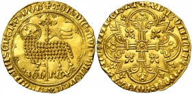 FRANCE, Royaume, Jean II le Bon (1350-1364), AV mouton d''or, janvier 1355. D/ Dans un cercle orné de trèfles, l''agneau pascal à g., t. à d., devant ...