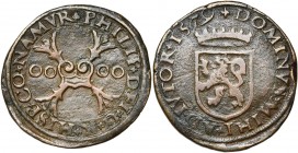 NAMUR, Comté, Philippe II (1555-1598), Cu double denier (8 mites), 1579. Différent: lis au droit et au revers. D/ Croix de Bourgogne cantonnée de quat...