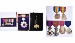 BELGIQUE, groupe de 6 décorations montées sur deux épingles: officier de l’Ordre de Léopold, croix de guerre 1914-1918 avec palme, croix du Feu, médai...